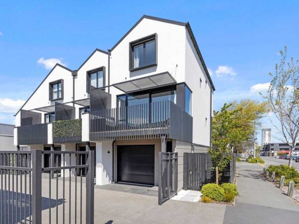 Lough Leane townhouses exterior side entrance